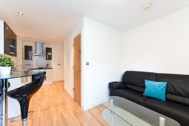 1 bed flat, Brookland Rd, Clarendon Park, Leicester, LE26BH - Image 11